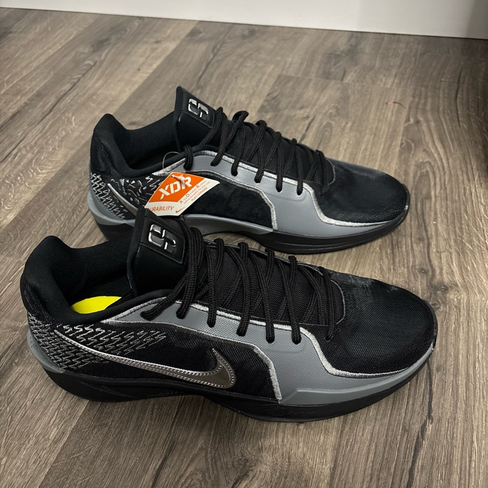Nike Sabrina 2 Mirrored (NEW) size W 12.5 / M 11